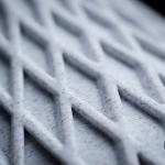 Apex Vase – Moderne Designvase mit geometrischer Struktur