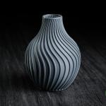 Gleam Vase – Große Designvase mit ausdrucksstarker Struktur