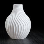 Gleam Vase – Große Designvase mit ausdrucksstarker Struktur