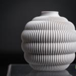 Hive Vase – Moderne Designvase mit Wabenstruktur