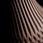 Inflect Vase – Moderne Designvase mit fließender Geometrie