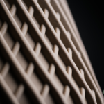 Influx Vase – Dynamische Designvase mit fließender Bewegung