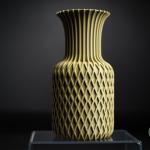 Juno Vase – Minimalistische Designvase mit eleganter Form