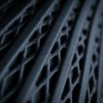 Perpetuo Vase – Kompakte Designvase mit feiner Struktur