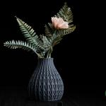 Perpetuo Vase – Kompakte Designvase mit feiner Struktur