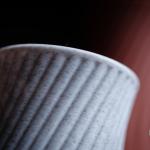 Quench Vase – Moderne Designvase mit kraftvoller Struktur