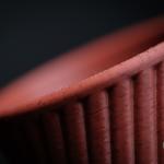 Quench Vase – Moderne Designvase mit kraftvoller Struktur