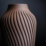 Radiate Vase – Moderne Designvase mit strahlenförmiger Struktur