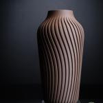 Radiate Vase – Moderne Designvase mit strahlenförmiger Struktur
