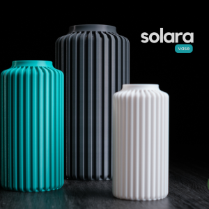 Solara Vase – Elegante Designvase mit weicher Struktur