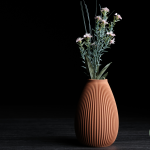 Solstice Vase – Moderne Designvase mit weicher, harmonischer Struktur