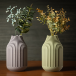 Strata Vase – Designvase mit architektonischer Schichtstruktur