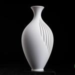Wisp Vase – Moderne Designvase mit strukturierter Oberfläche