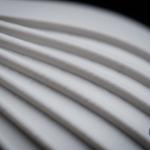 Wisp Vase – Moderne Designvase mit strukturierter Oberfläche